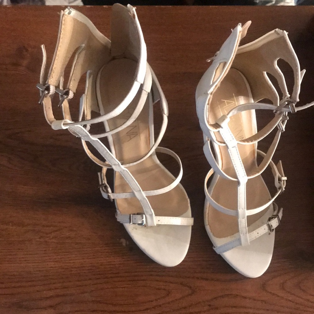 White Heels, Size 6